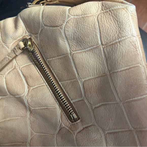 Dooney & Bourke Medium Cinzia Bag cream Croc - Picture 11 of 15